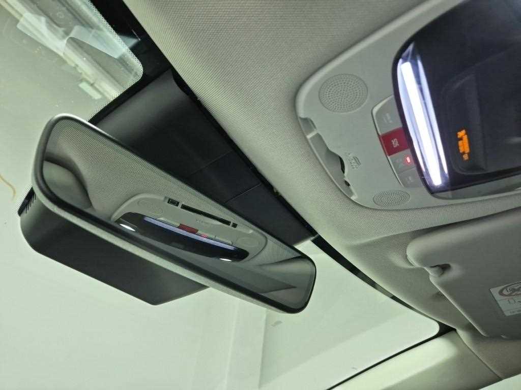 KIA EV6 2023 Blanco - Importación desde Corea - HF Imports Iquique - Foto 17