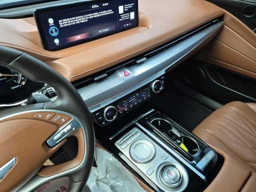 Genesis G80 - Vista 10