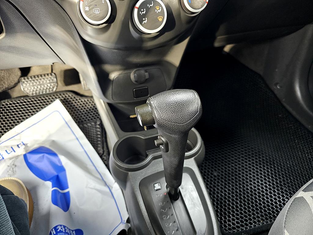 Chevrolet Spark 2014 Gris - Importación desde Corea - HF Imports Iquique - Foto 19