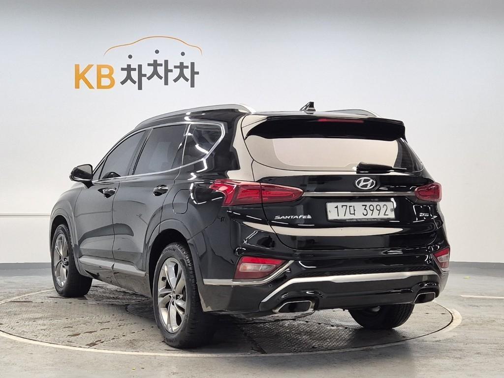 HYUNDAI Santa Fe - Vista 2