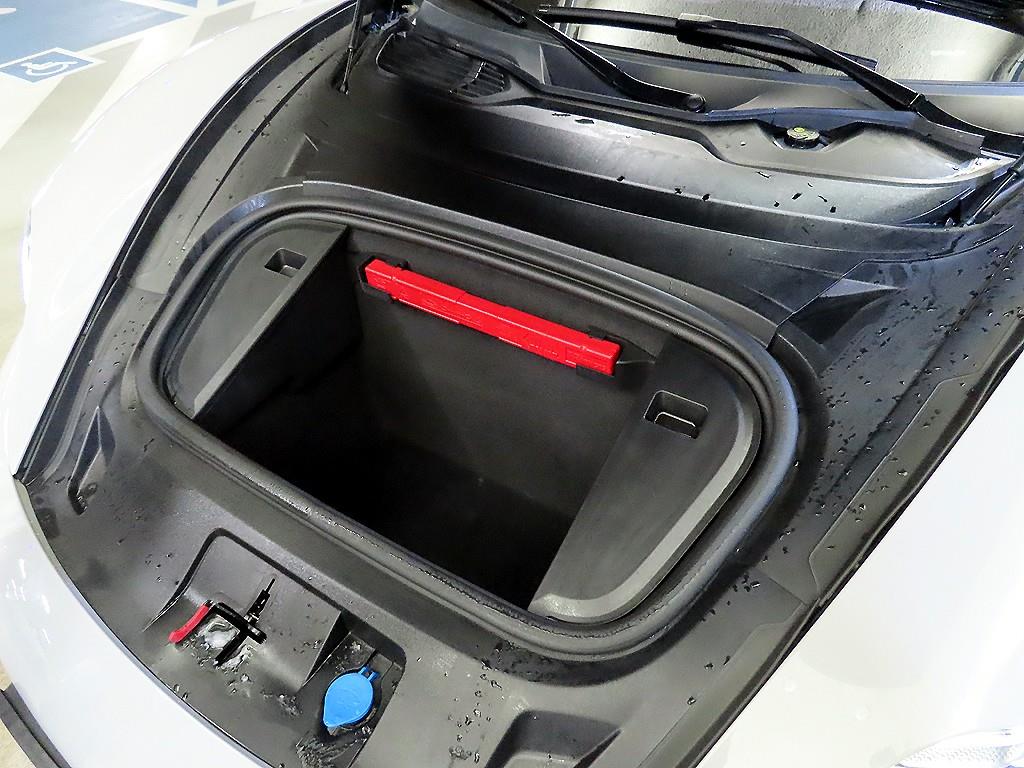 Porsche Taycan 2024 Gris - Importación desde Corea - HF Imports Iquique - Foto 19