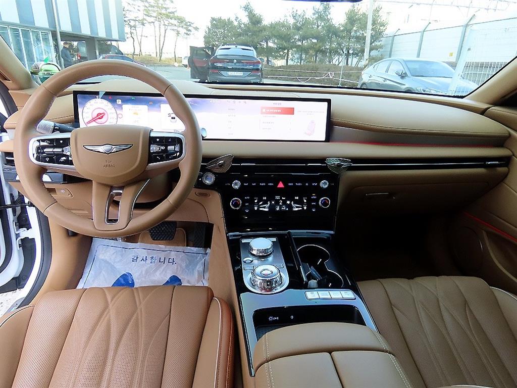 Genesis G80 - Vista 7