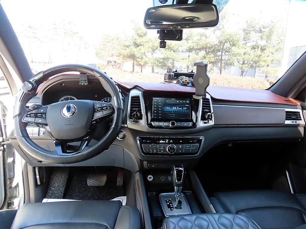 Ssangyong Rexton - Vista 7