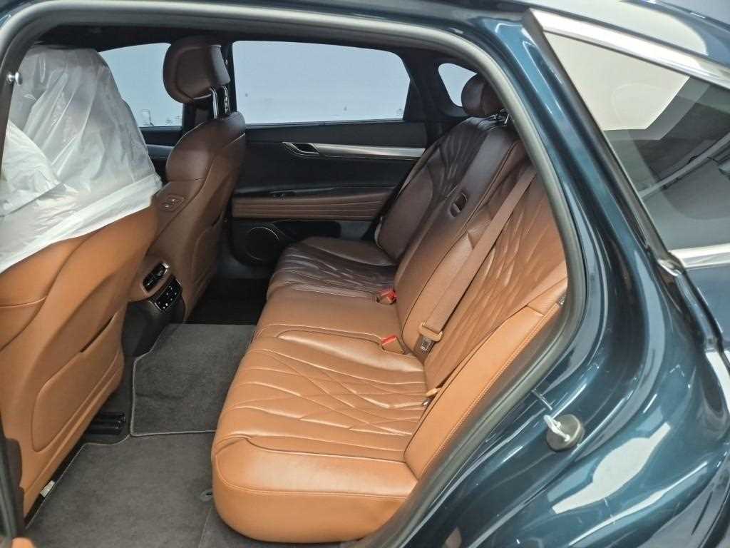 Genesis G80 - Vista 12