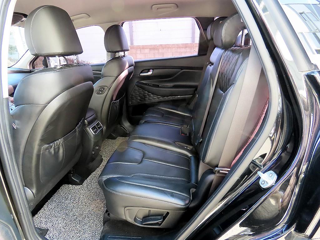 HYUNDAI Santa Fe - Vista 6