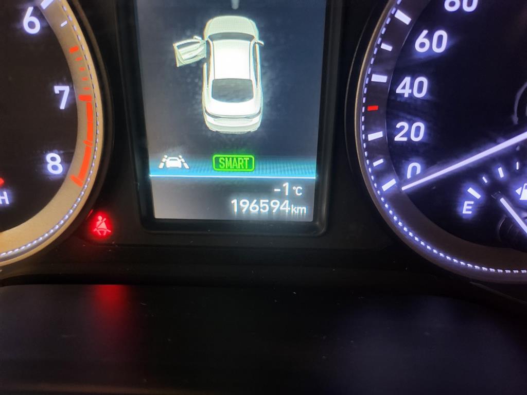 HYUNDAI Grandeur 2019 Gris - Importación desde Corea - HF Imports Iquique - Foto 14