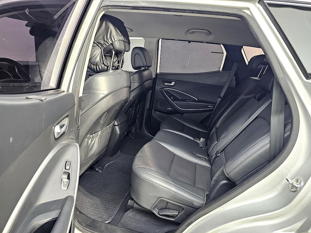 HYUNDAI Santa Fe - Vista 9