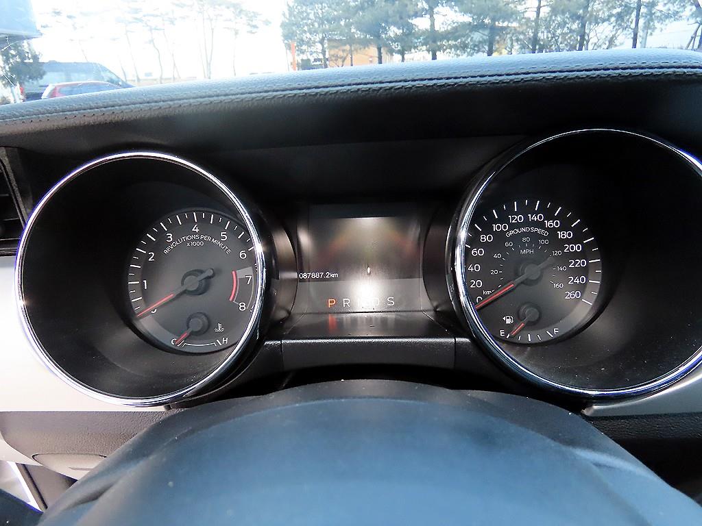 Ford Mustang - Vista 9