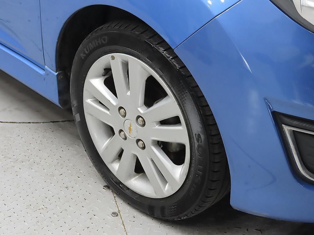 Chevrolet Spark - Vista 9