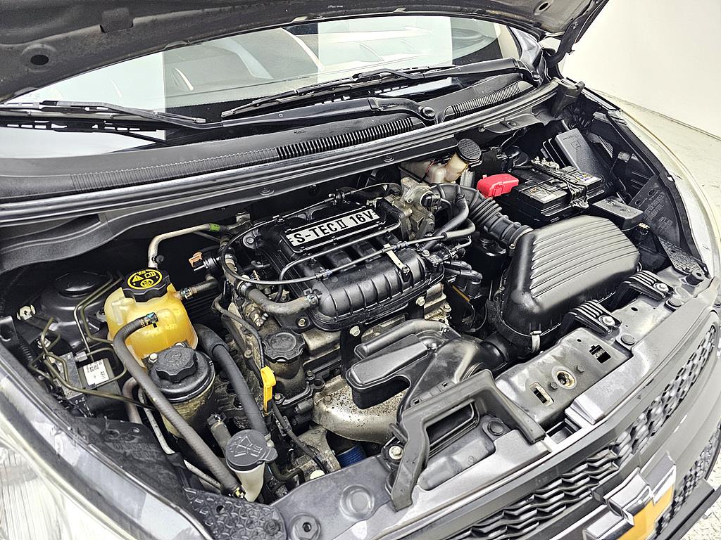 Chevrolet Spark - Vista 6