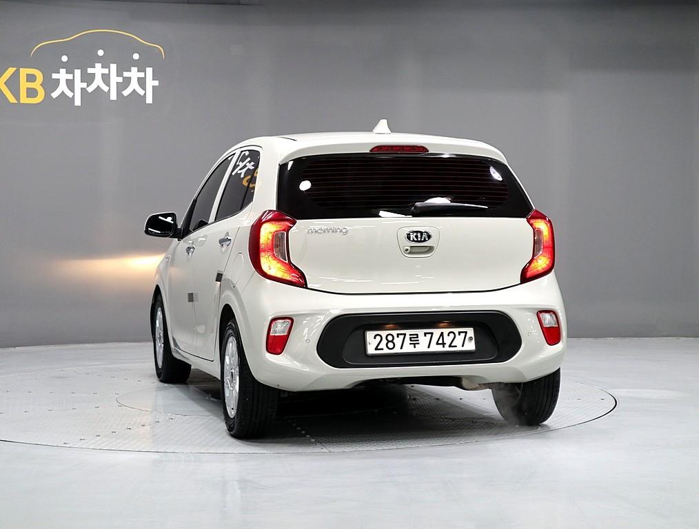 KIA Morning - Vista 4