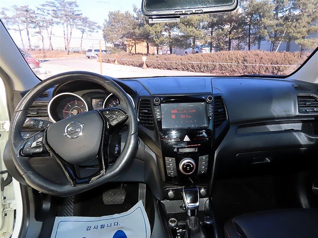 Ssangyong Tivoli - Vista 7