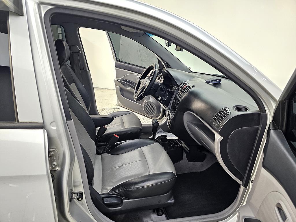 KIA Morning - Vista 11