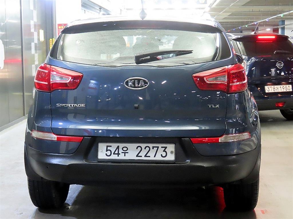 KIA Sportage - Vista 5