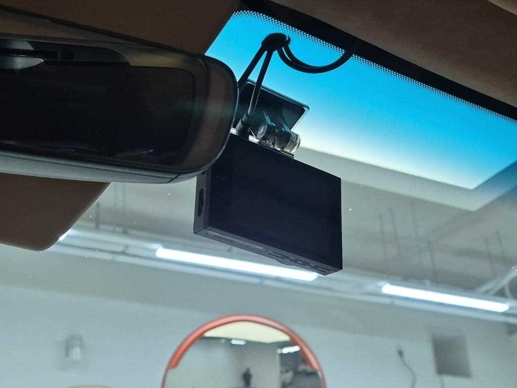 Genesis G80 - Vista 11