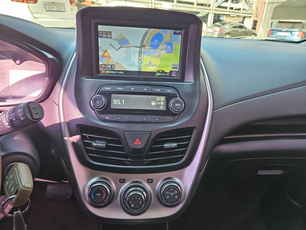 Chevrolet Spark - Vista 5