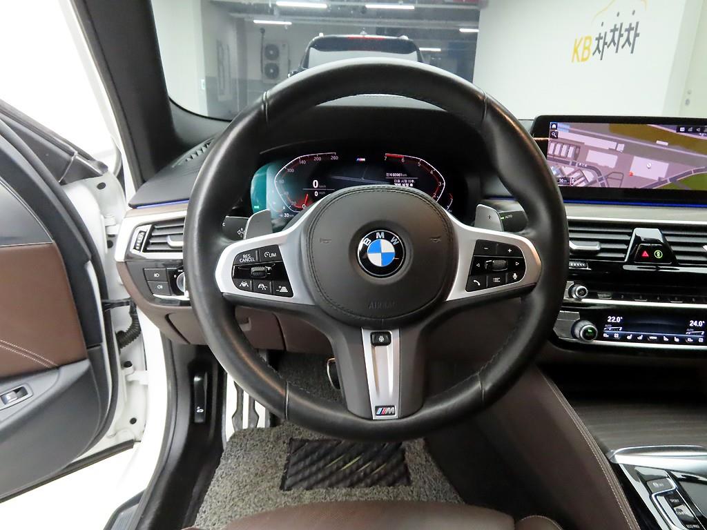 BMW 5 Series - Vista 7