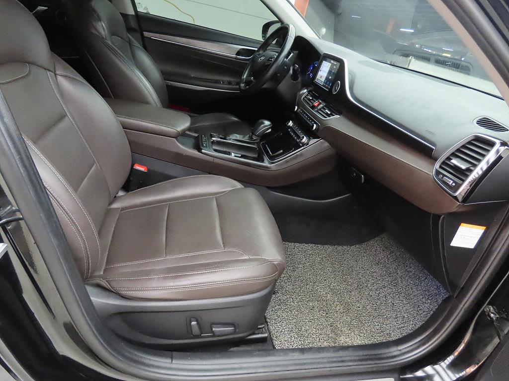 HYUNDAI Grandeur - Vista 6