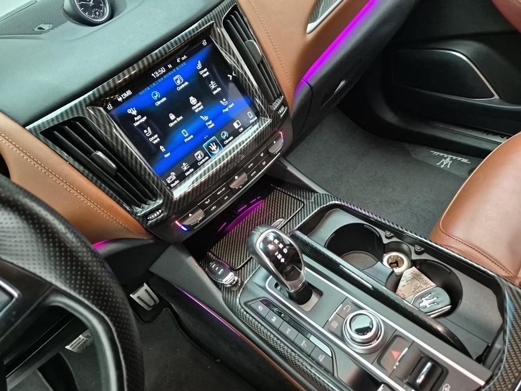 Maserati Levante - Vista 11