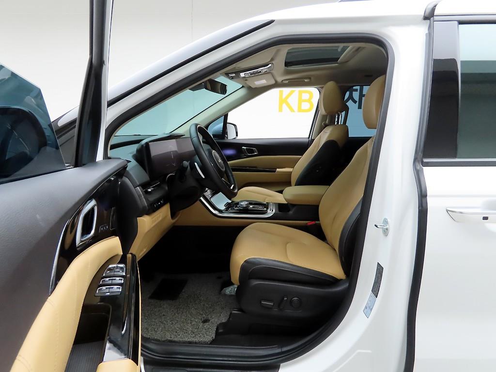 KIA Carnival 2023 - Importación desde Corea - HF Imports Iquique - Foto 13