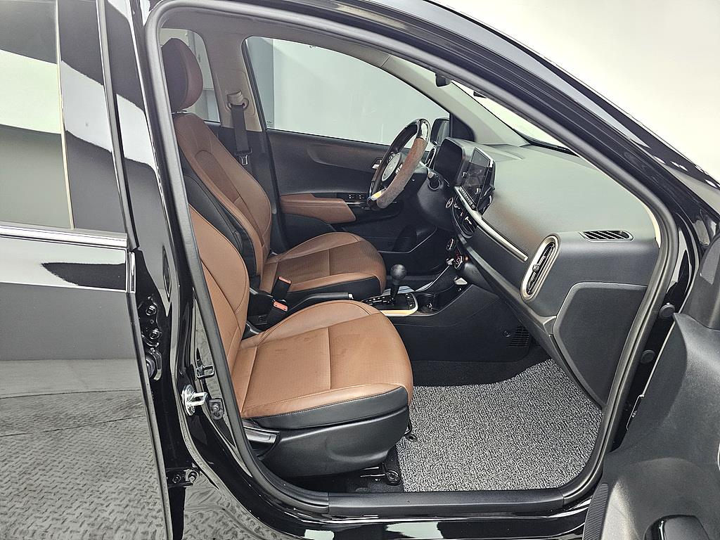 KIA Morning - Vista 11