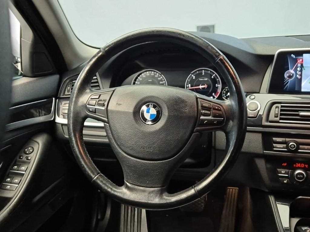 BMW 5 Series - Vista 9