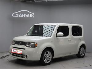 Nissan Cube - Vista 4