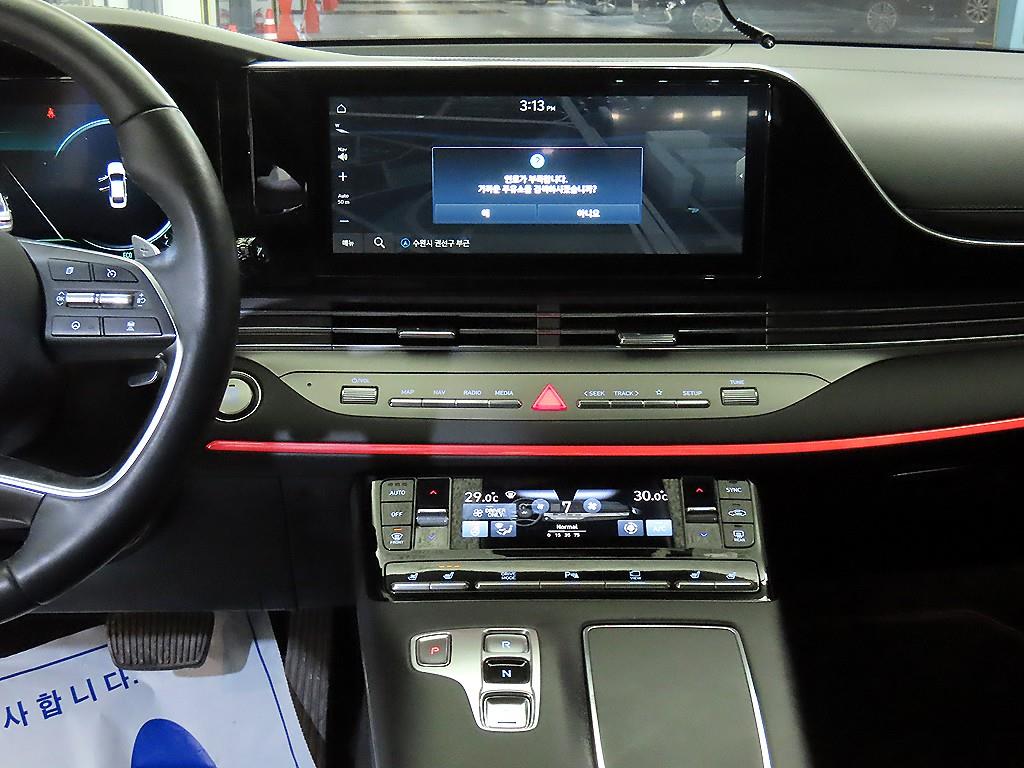 HYUNDAI Grandeur - Vista 11