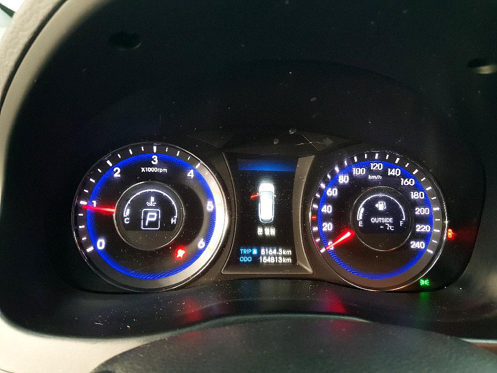 HYUNDAI i40 - Vista 7