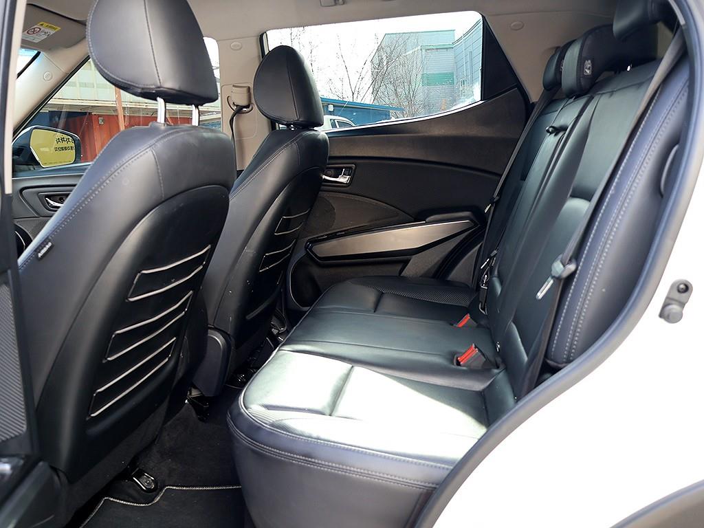 Ssangyong Tivoli 2022 Blanco - Importación desde Corea - HF Imports Iquique - Foto 12