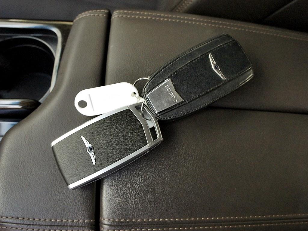 Genesis EQ900 2017 Plateado - Importación desde Corea - HF Imports Iquique - Foto 13