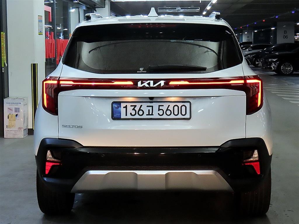 KIA Seltos - Vista 5