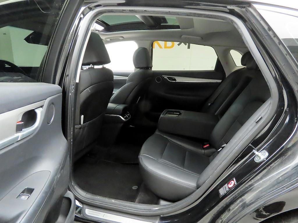 HYUNDAI Grandeur - Vista 9