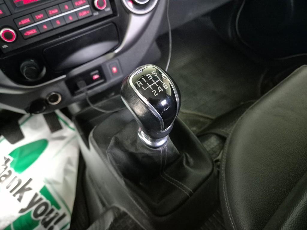 Small Truck Top_Powergate 2022 Blanco - Importación desde Corea - HF Imports Iquique - Foto 13