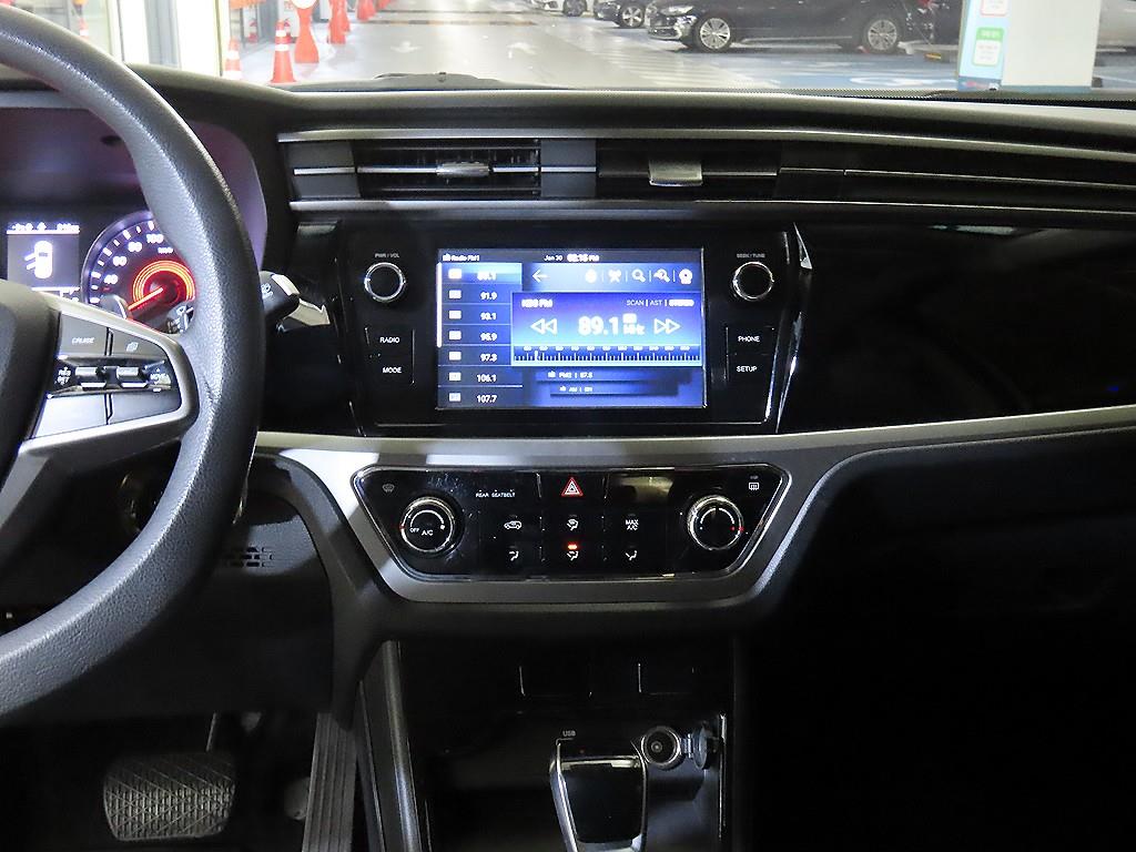 Ssangyong Korando - Vista 11