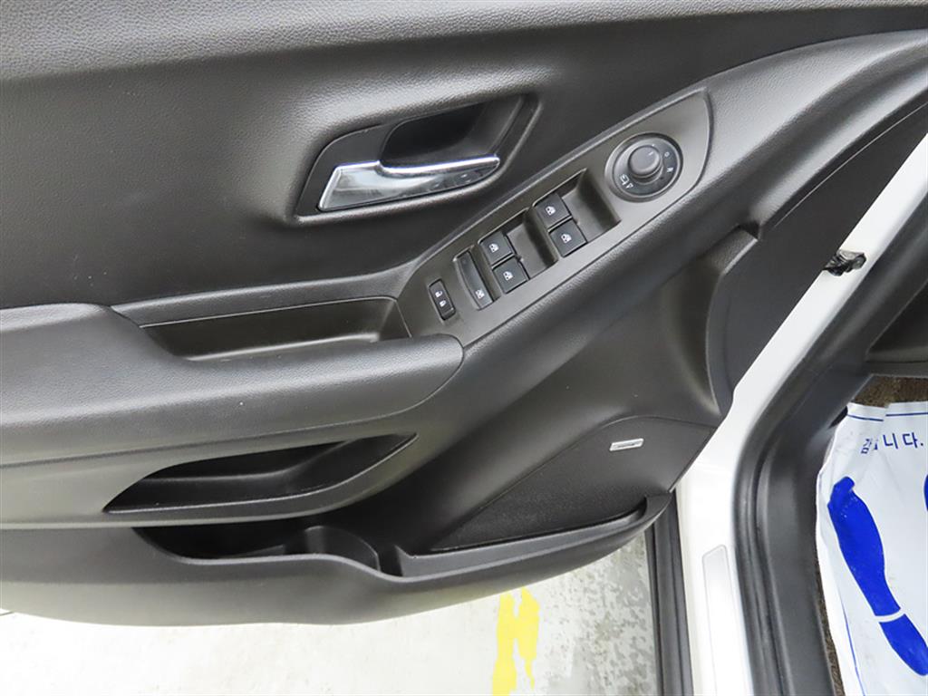 Chevrolet Trax 2017 Blanco - Importación desde Corea - HF Imports Iquique - Foto 13