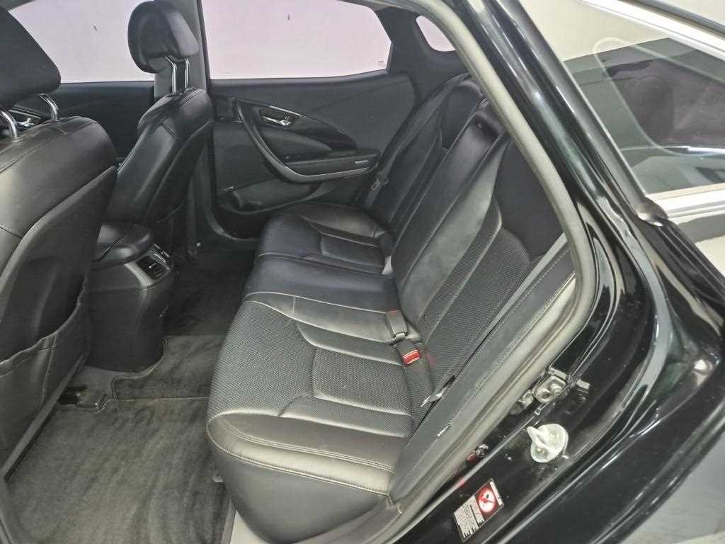 HYUNDAI Grandeur - Vista 12