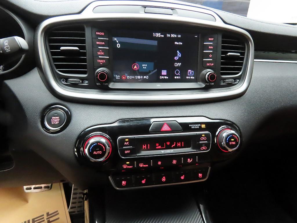 KIA Sorento - Vista 10