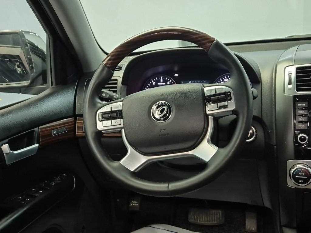 KIA Mohave - Vista 9