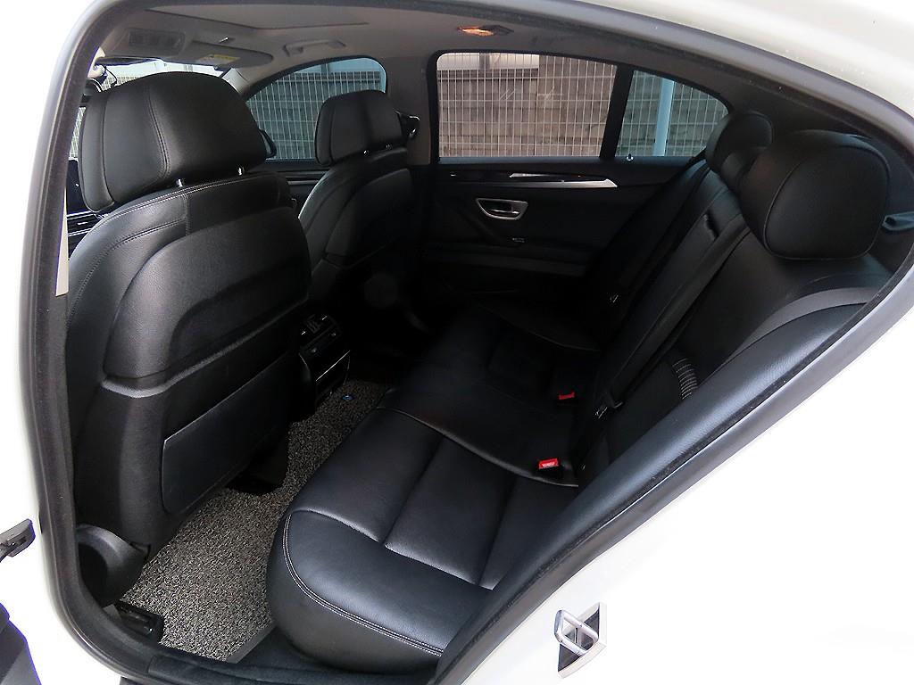 BMW 5 Series - Vista 6