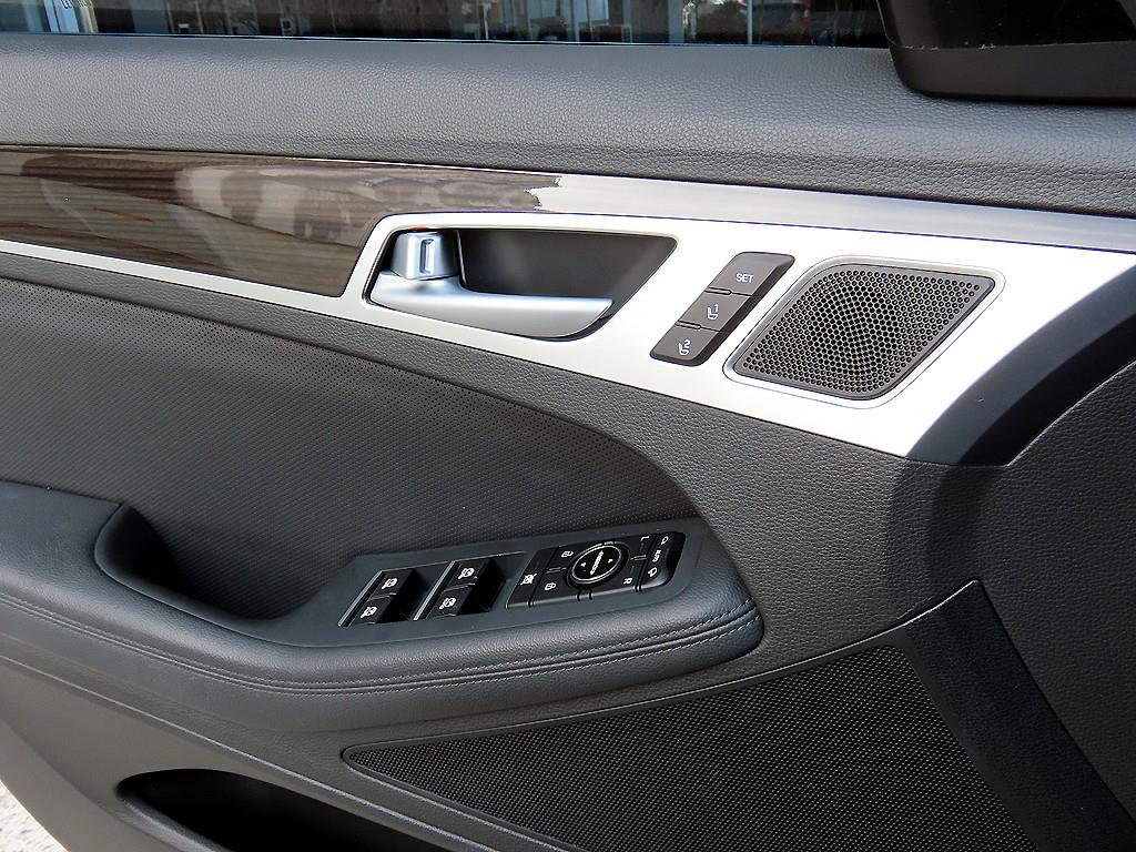 Genesis G80 - Vista 11