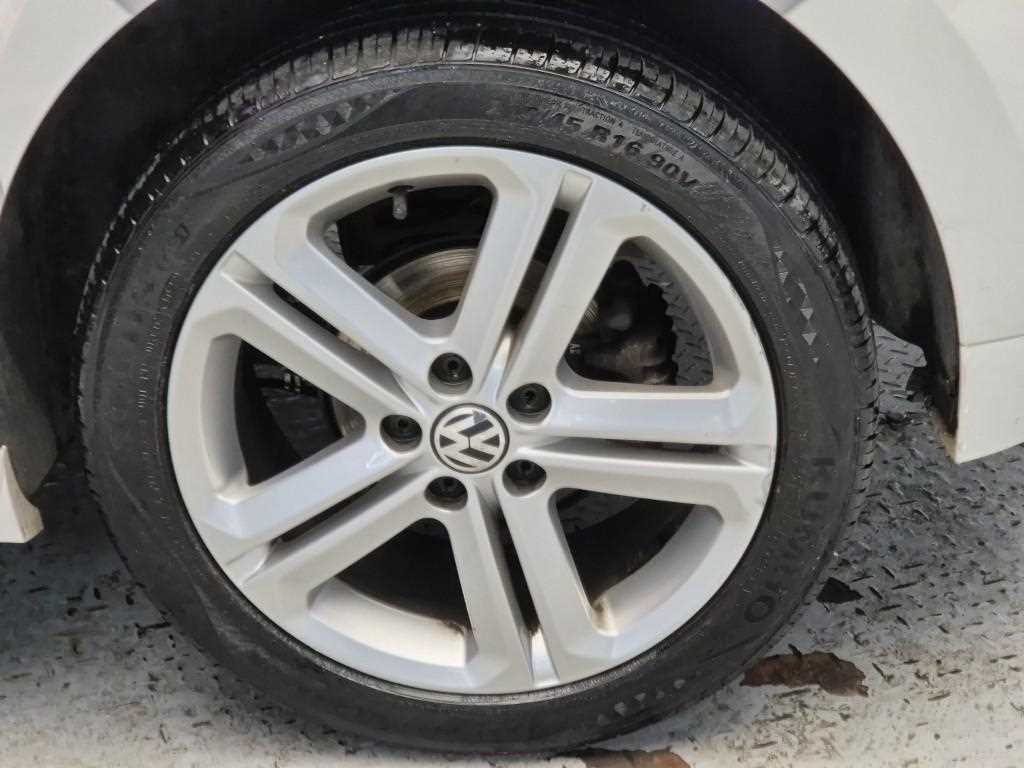 Volkswagen polo 2014 Blanco - Importación desde Corea - HF Imports Iquique - Foto 20