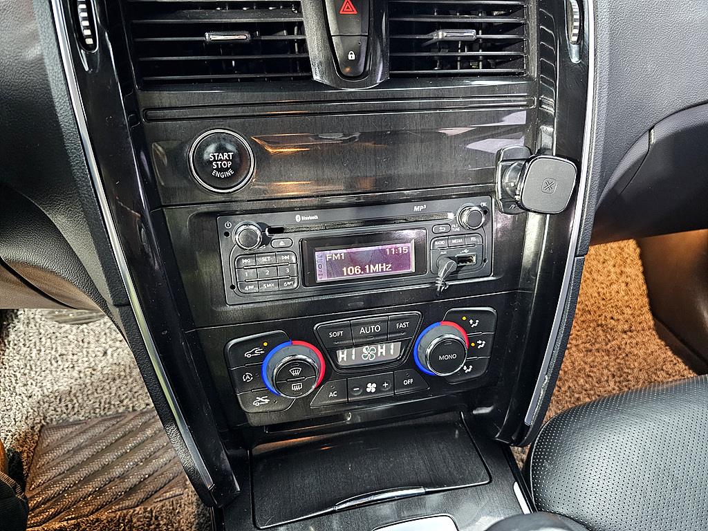 SAMSUNG SM7 - Vista 12