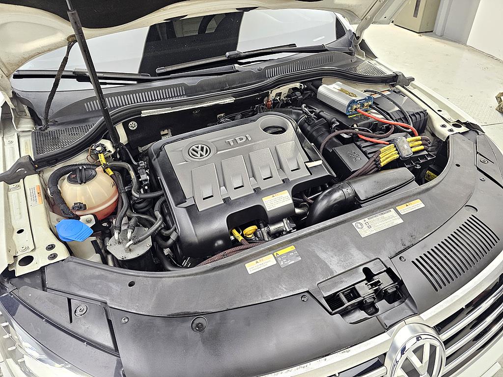 Volkswagen CC - Vista 6