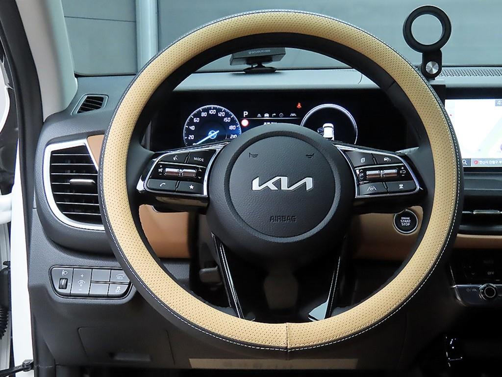 KIA Seltos - Vista 9