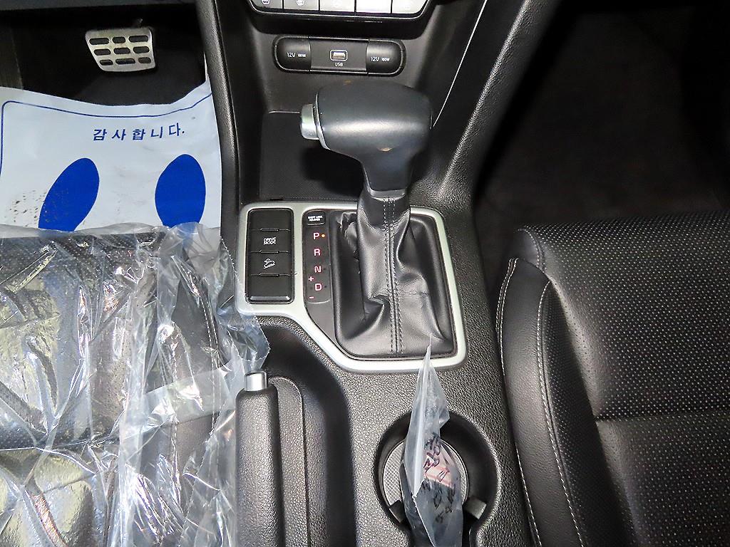 KIA Sportage - Vista 12