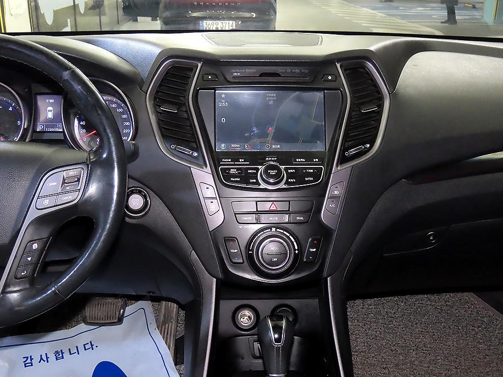 HYUNDAI Santa Fe - Vista 11