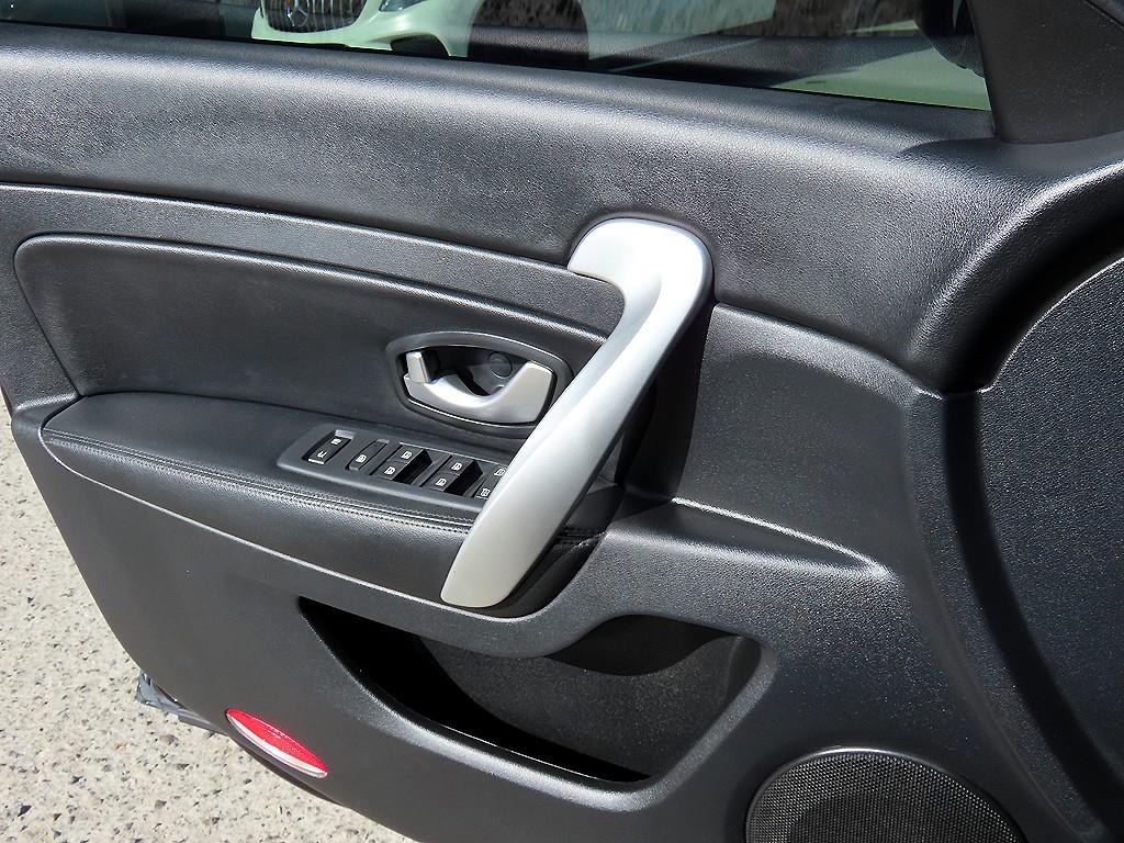 SAMSUNG SM5 - Vista 11