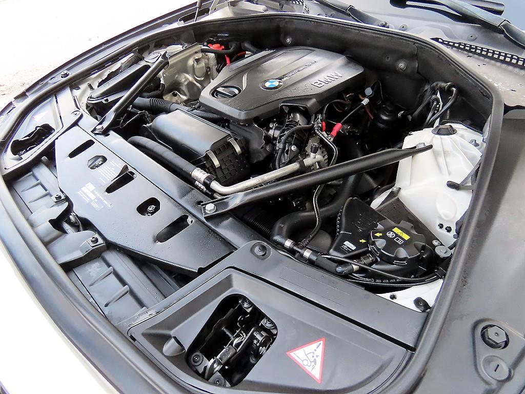 BMW 5 Series 2015 Blanco - Importación desde Corea - HF Imports Iquique - Foto 19