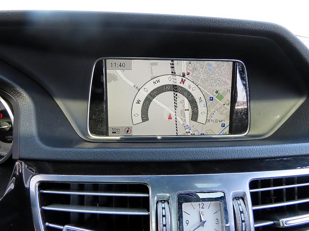 Mercedes Benz E class 2014 Plateado - Importación desde Corea - HF Imports Iquique - Foto 14